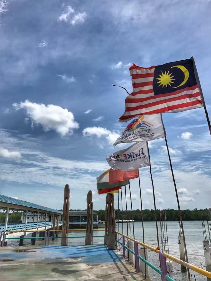 幸福一家民宿 Happiness Family Bagan Pulau Ketam Buitenkant foto